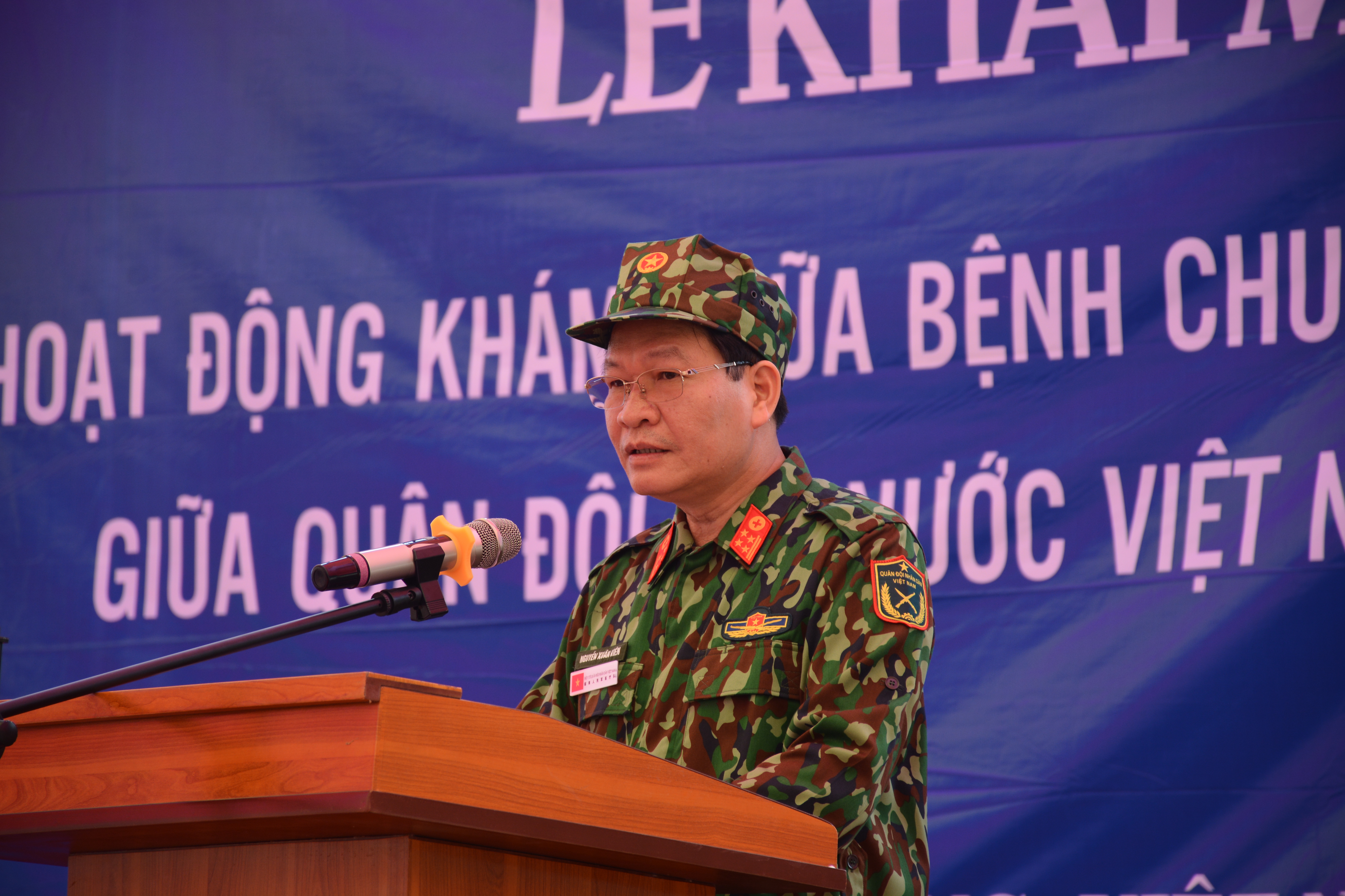 Tăng cường tình đoàn kết, hữu nghị khu vực biên giới Việt-Trung